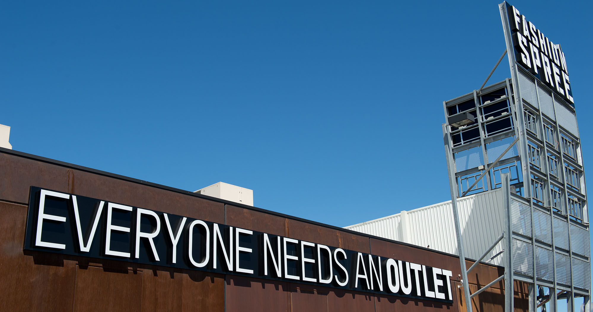 Shopping - Fashion Spree – fashion outlet centre in Liverpool - Sydney,  Australia